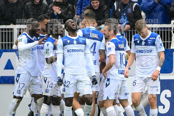 AJ Auxerre v Paris FC - Ligue 2 BKT 2023/2024